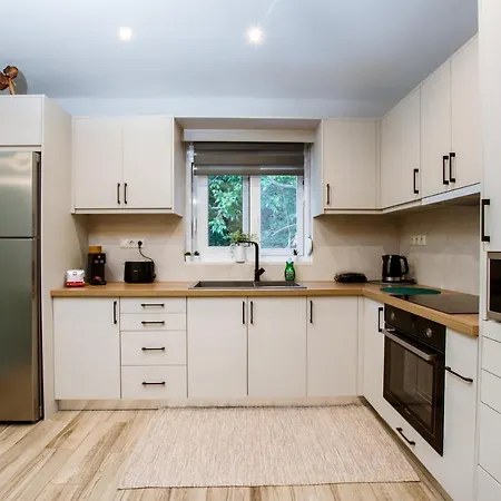 Дом отдыха Kares Dream House