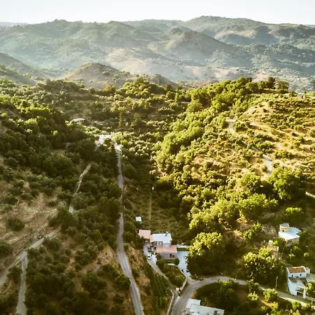 Kares Dream House بيت للعطل خانيا